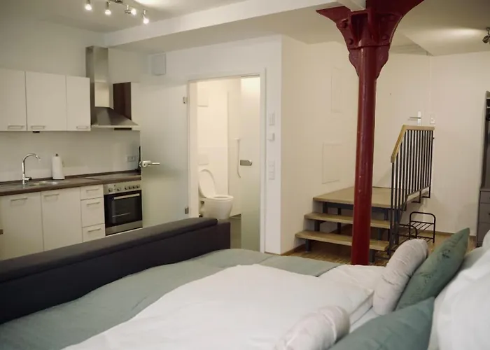 De La Vie Reutlingen - Altstadt Apartment An Stadthalle & Am Marktplatz